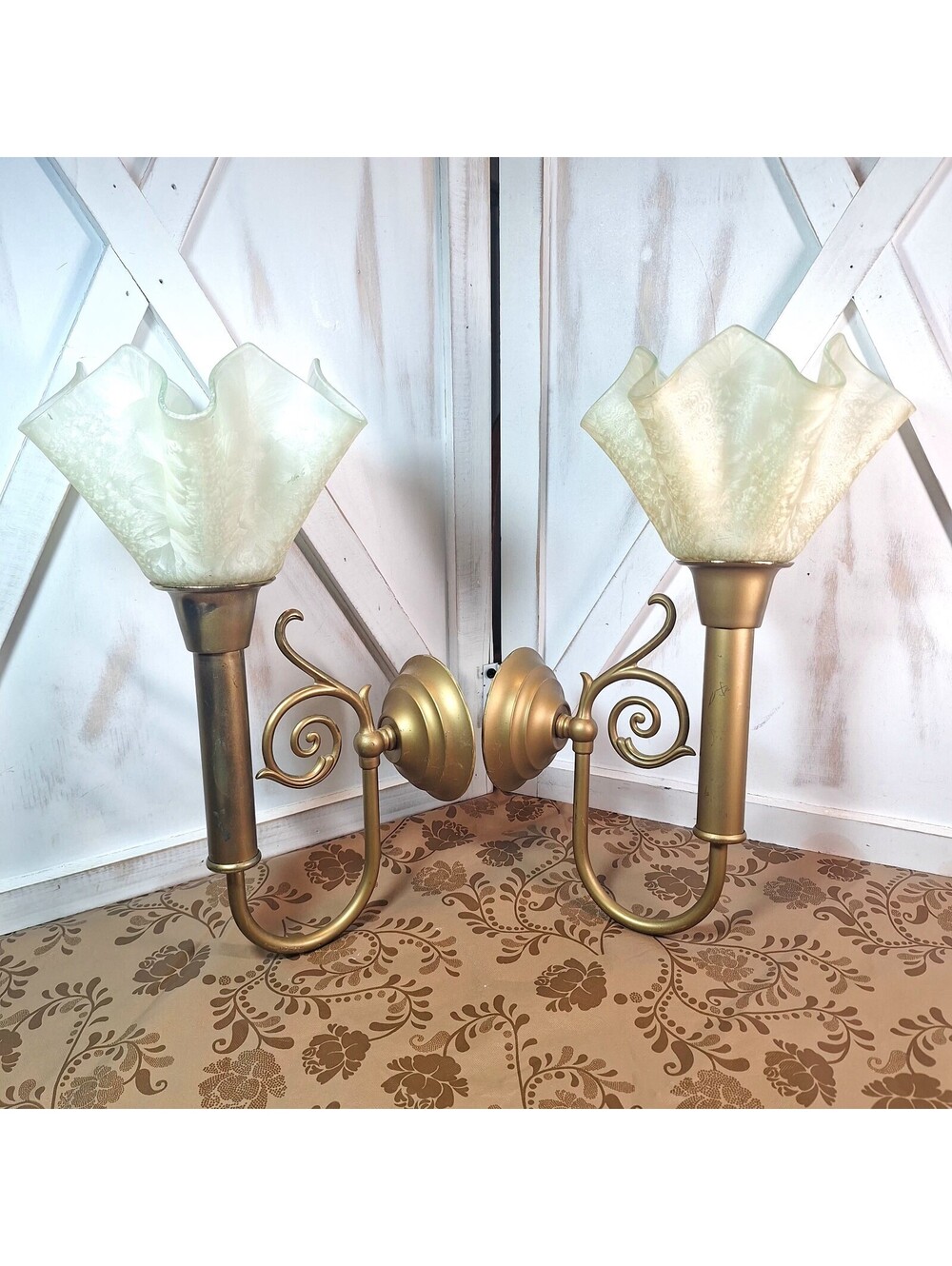 Set Of 2 Vintage Partylite Candle Sconce with Glass Handkerchief Shades 13"